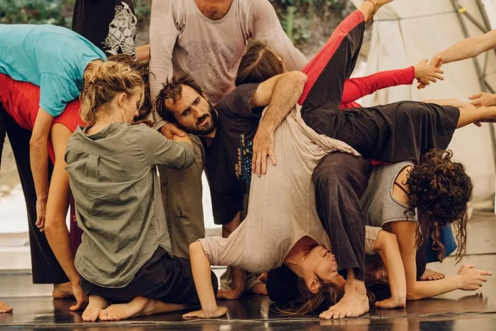 ALNOUART Estudio de Danza Oriental — baile-studio en Gràcia, Barcelona — 2
