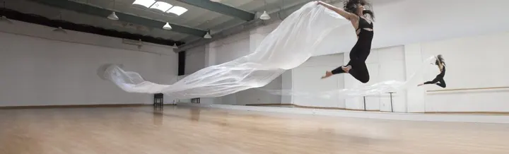 ALNOUART Estudio de Danza Oriental — Dance en Gràcia, Barcelona