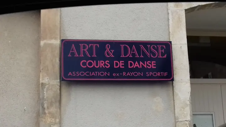 Art et Danse Cognac — danse-studio à La Chaudronne, Cognac — 3