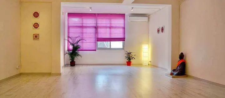 Alma De Yoga — Yoga en Sant Martí, Barcelona