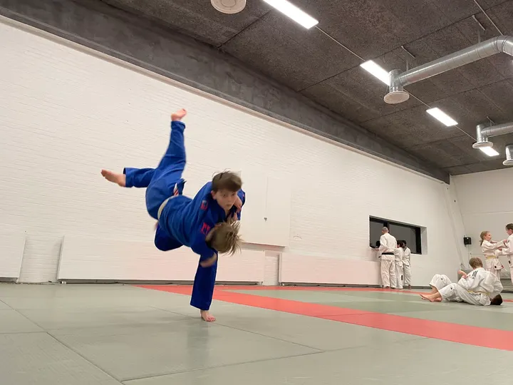 Lyngby Judo & Ju-Jutsu Klub — kampsport-studio i Lundtofte — 3