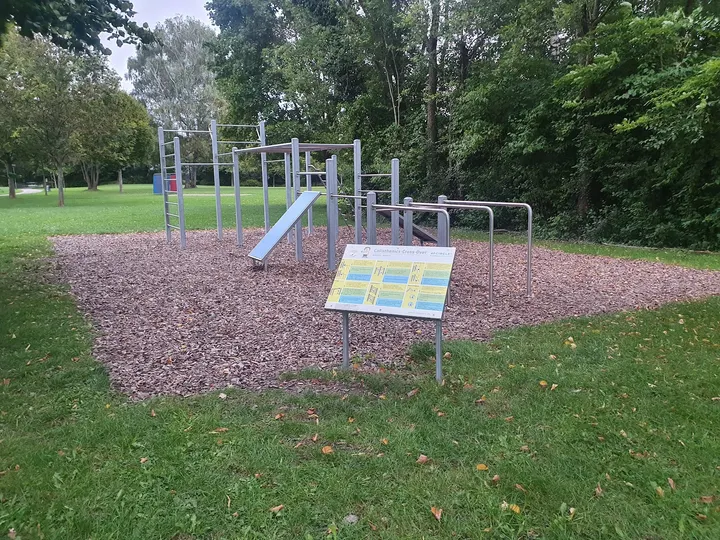 Calisthenics Park / Outdoor Fitness — fitnessstudio in München — 2