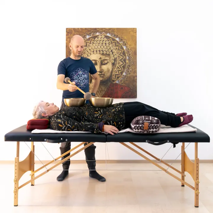 Yoga-ist-bunt — yoga-studio in Großrosseln — 3