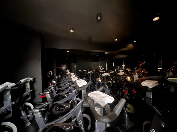 dynamo Boulogne — cycling-studio à Boulogne-Billancourt — 4