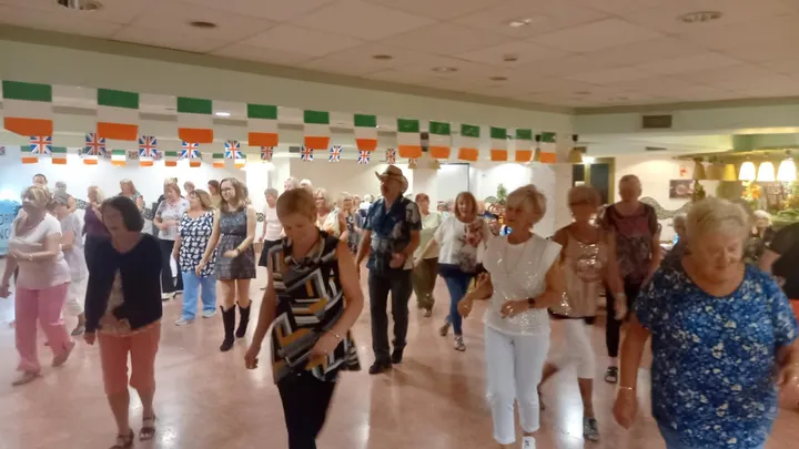 Benidorm-Linedancing — baile-studio en Benidorm — 3