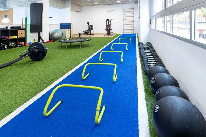 BuenaVida Centro de Salud y Deporte — entrenamiento personal-studio en Granada — 5
