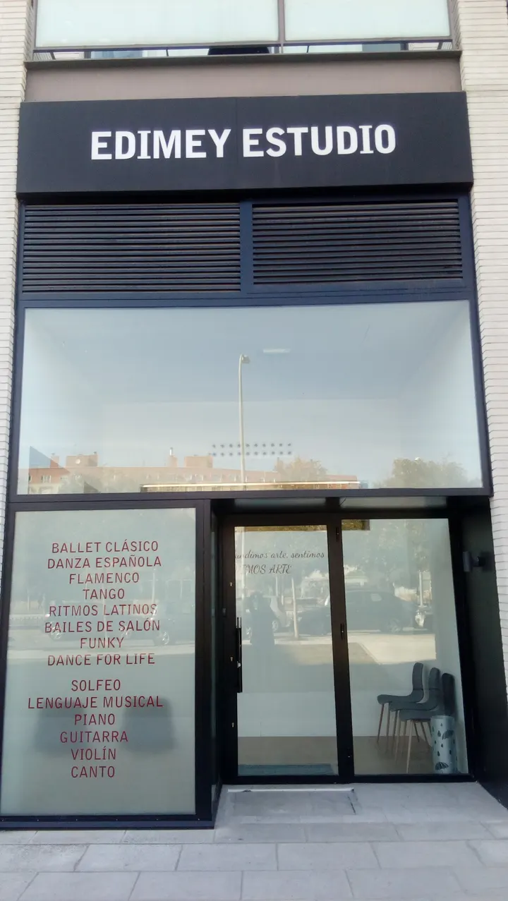 Edimey Estudio — Baile en Suroeste, Alcorcón
