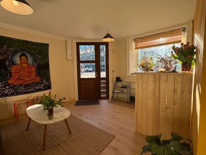 Lotteyogabadminton — yoga-studio i København — 5