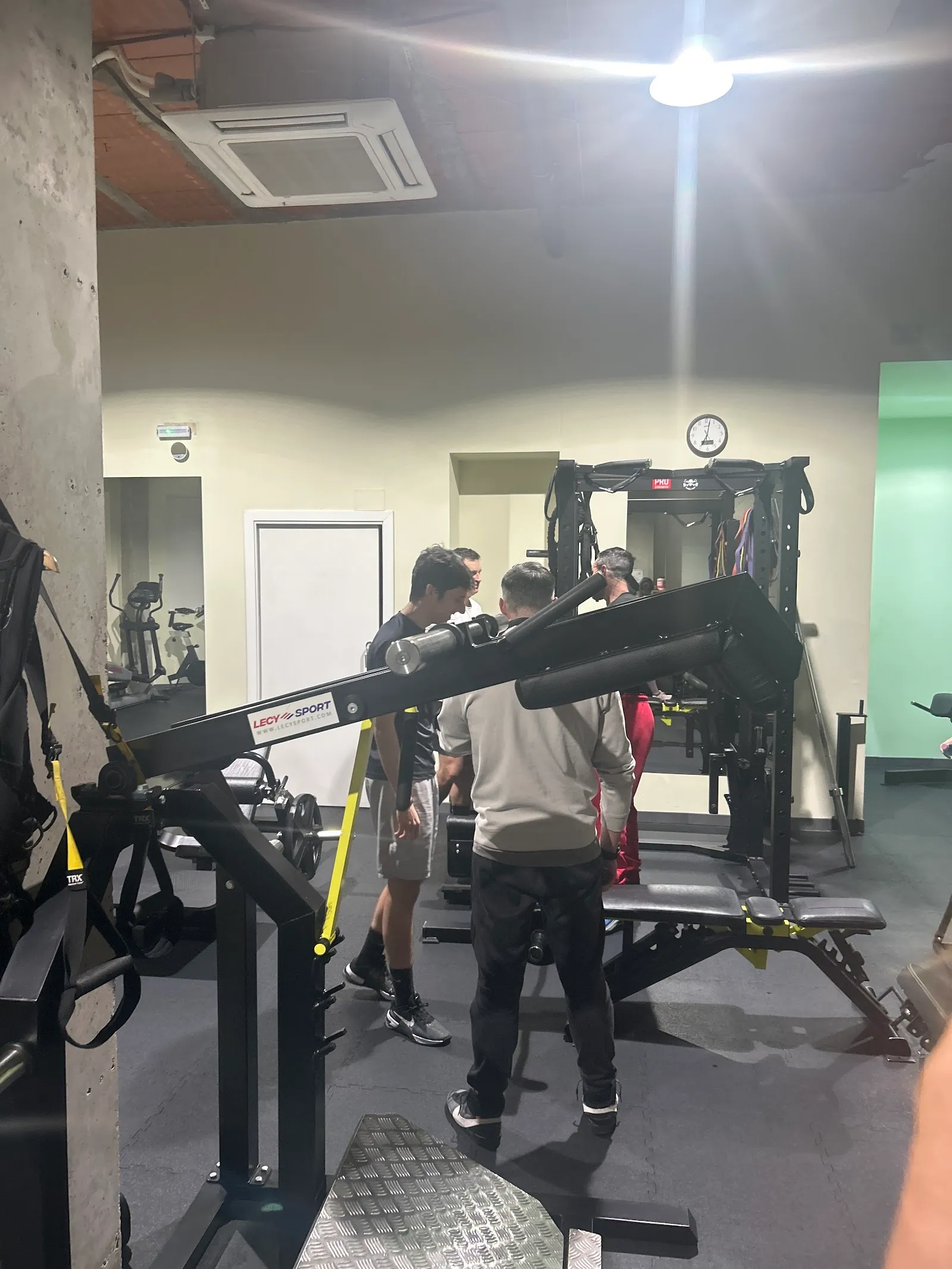 Professional Trainer Center — entrenamiento personal-studio en Nuevo Bercial, Getafe — 2