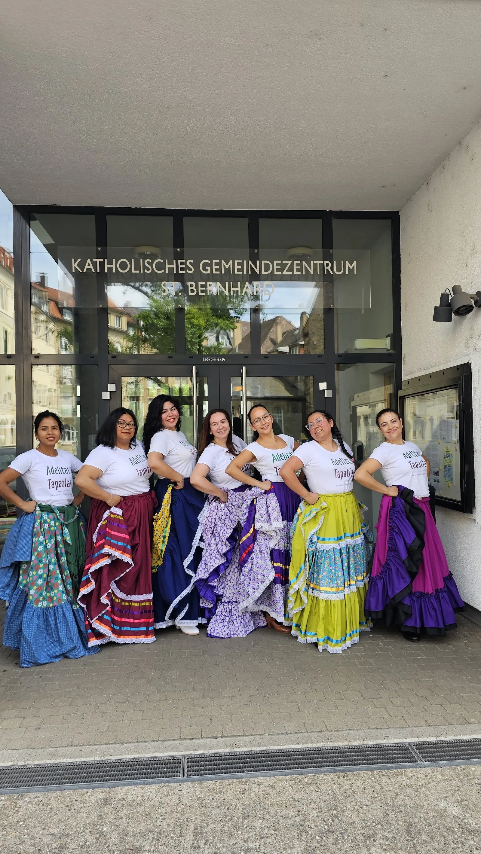 Mexikanische Tanzgruppe Adelitas Tapatías y sus Charros — tanz-studio in Oststadt Südlicher Teil, Karlsruhe — 2