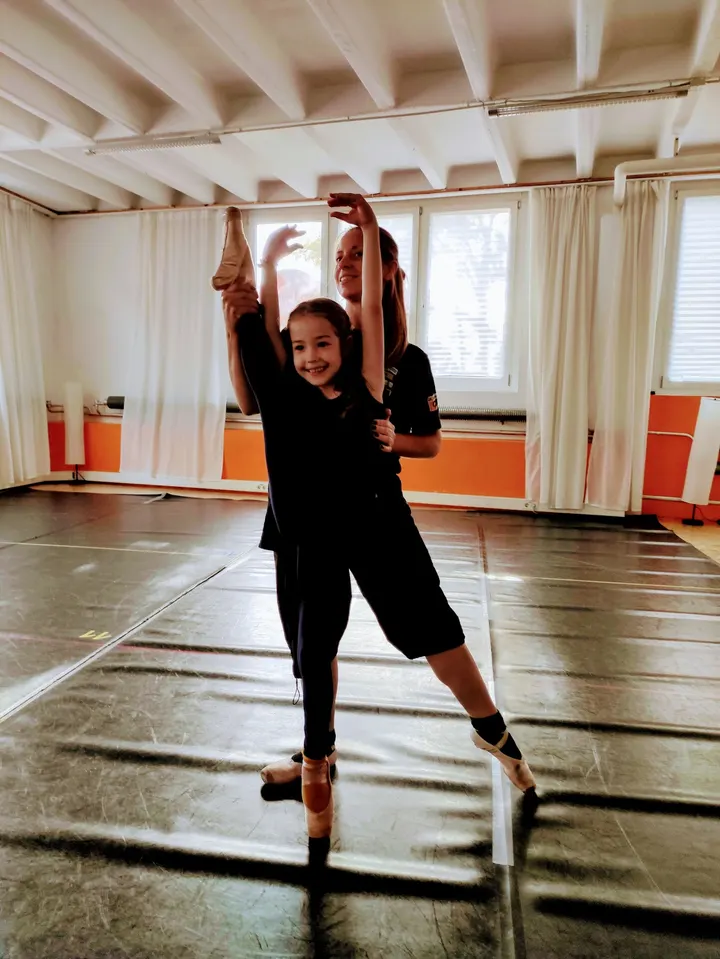 Tanzschule Smile — Tanz in Südstadt, Fürth