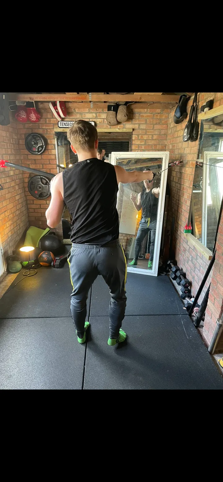 Harry Davies Personal Trainer Manchester — pt studio in Davenport, Stockport — 3