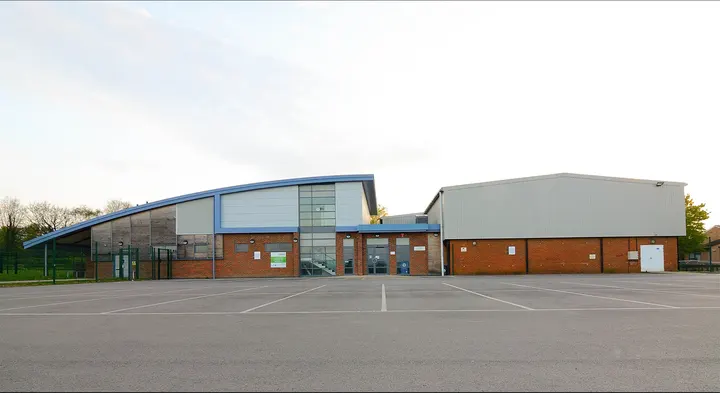 Cox Green Leisure Centre — Fitness Studio in Cox Green, Maidenhead