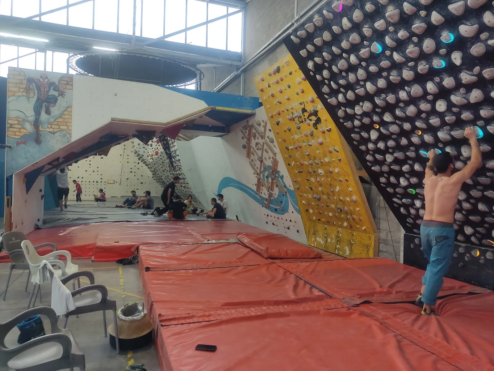 Rocódromo Rawindoor — escalada-studio en Logroño — 3