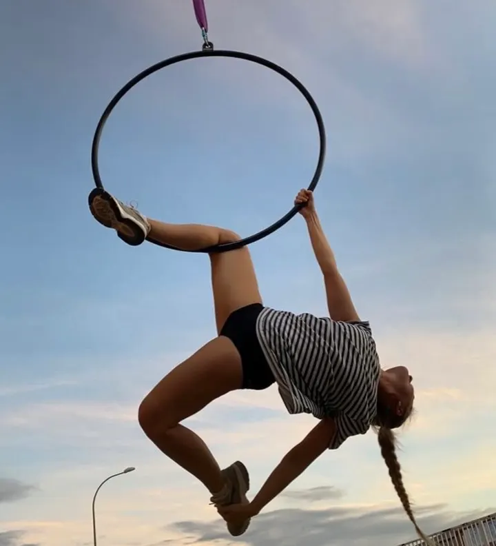 Aerial Body Art — aerial-studio en Sabadell — 5