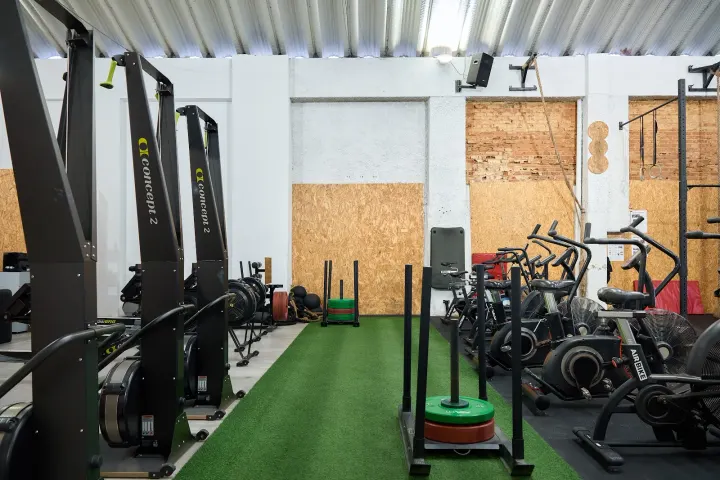Oásis Fitness — ginásio-studio em Saboaria, Setúbal — 2