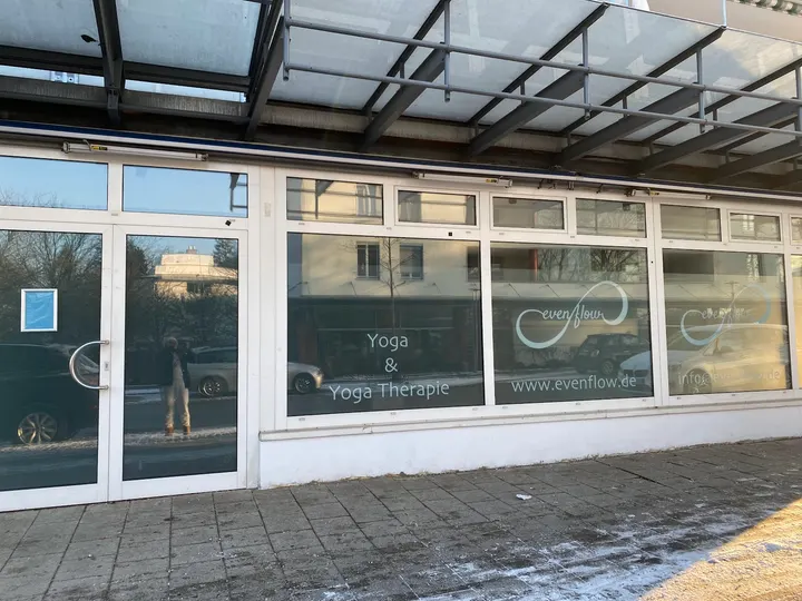 even flow — Yoga in Hart, Waldkraiburg
