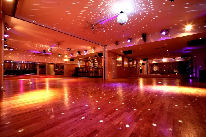 Tanzschule Heigl — tanz-studio in Düsseldorf — 3