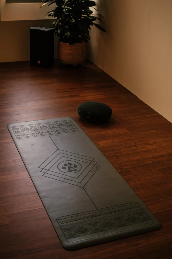 Ebb & Flow Studio — Yoga in Laak, Den Haag