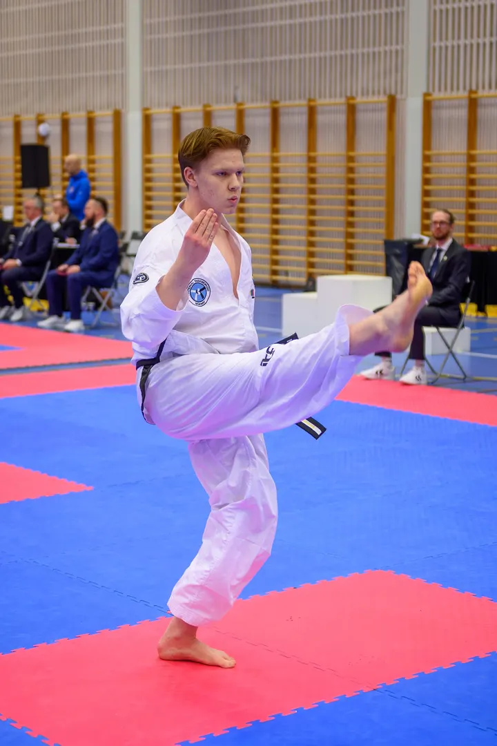 Værnes NTN Taekwon-Do Klubb — Kampsport i Stjørdalshalsen, Stjørdal