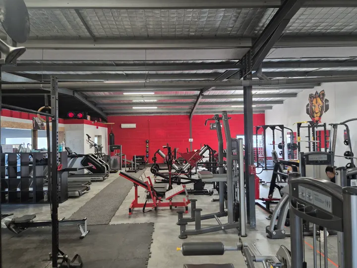 Dynamic Athletix — salle de fitness-studio à Narrosse — 2