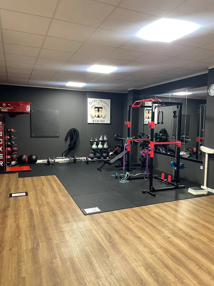Elite Boxen Toumi — Boxen in Gemarkung Wesseling, Wesseling