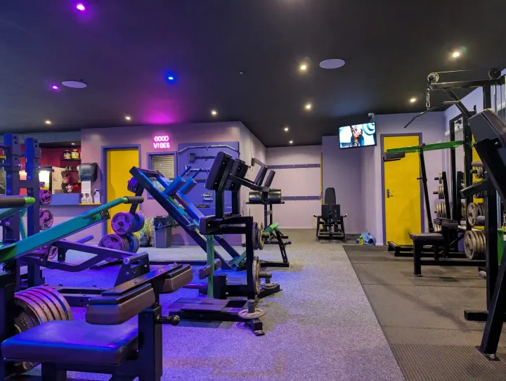 Discz Gym 24hr service — fitness studio in Ballymena — 3