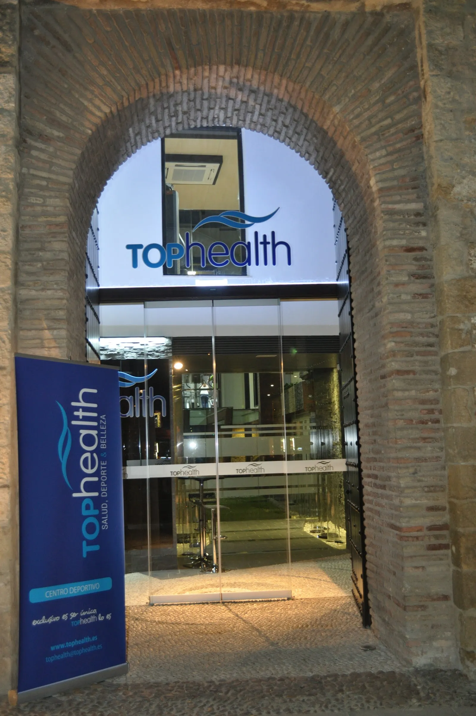 Top Health La Victoria | Gimnasio en el centro Córdoba — estudio de fitness-studio en Córdoba — 2