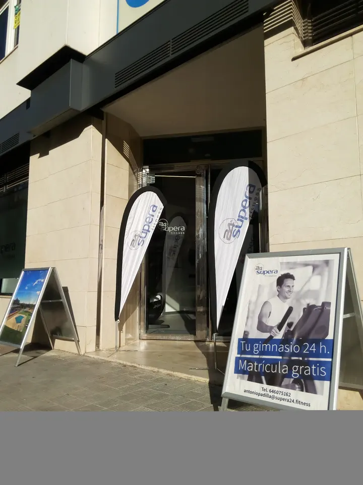 Supera Anytime S.L. — estudio de fitness-studio en La Buhaira, Sevilla — 2