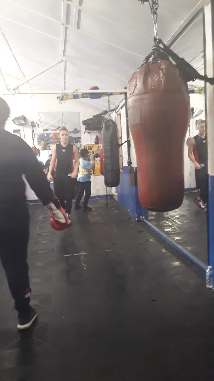 Tully's Boxing Club — boxing-studio in Edgware, London — 3