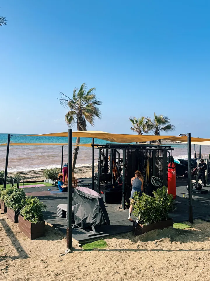 Beach Fitness Marbella — Estudio de fitness en El Vicario, Marbella