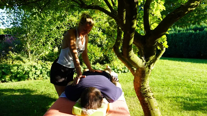 NewRenergy - Coaching, Yoga, Pilates, Fitness und Massage Osnabrück — Yoga in Sonnenhügel, Osnabrück