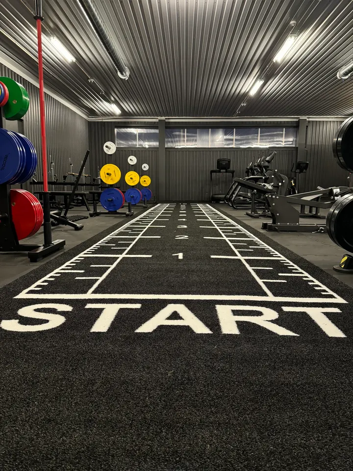 StyrkeKompaniet — Träningsstudio i Dansut, Gnesta