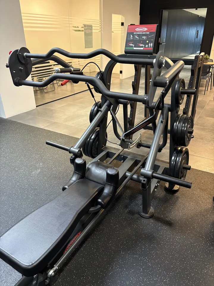 Star Club Centro Fitness Srl — Palestre a Campotrentino, Trento