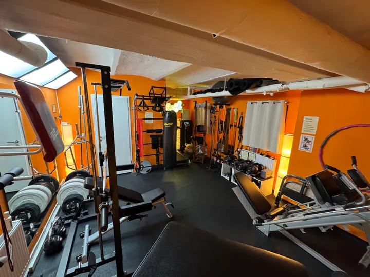 Private Gym Zone Bügerweide — Fitness Studio in Borgfelde, Hamburg