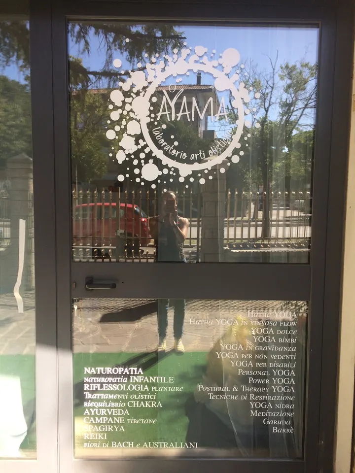 Ayama Yoga & Naturopatia — yoga-studio a Rimini — 3