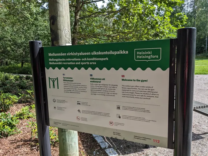 Mellunmäen kuntorata / Ulkokuntoilupaikka — calisthenics-studio – Helsinki — 2