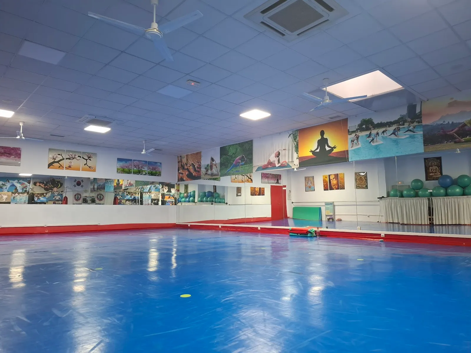 Club Deportivo Moon — estudio de fitness-studio en Los Villares y Correal, Torrejón de Ardoz — 3
