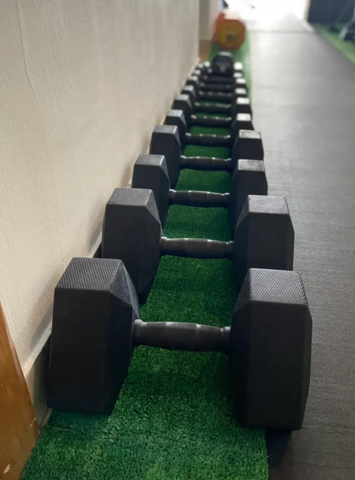 Fit in Studio — ginásio-studio em Bairro Primeiro de Maio, Lagos — 3