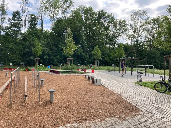 Calisthenics Park — calisthenics-studio in Pasing, München — 2