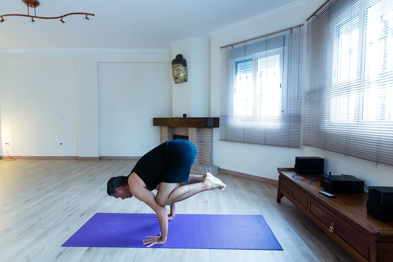 Yoga And You Space Centro De Yoga Yoga Sevilla Clases De Yoga — yoga-studio en Espartinas — 3