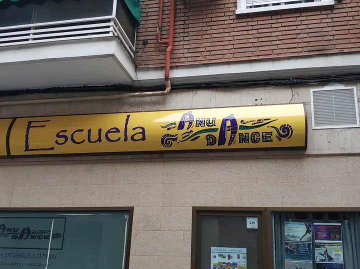ANUADANCE — baile-studio en Carabanchel, Madrid — 2