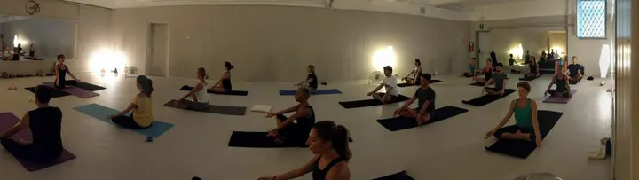 Shanti Sundari Yoga Brescia — Yoga a Brescia Antica, Brescia