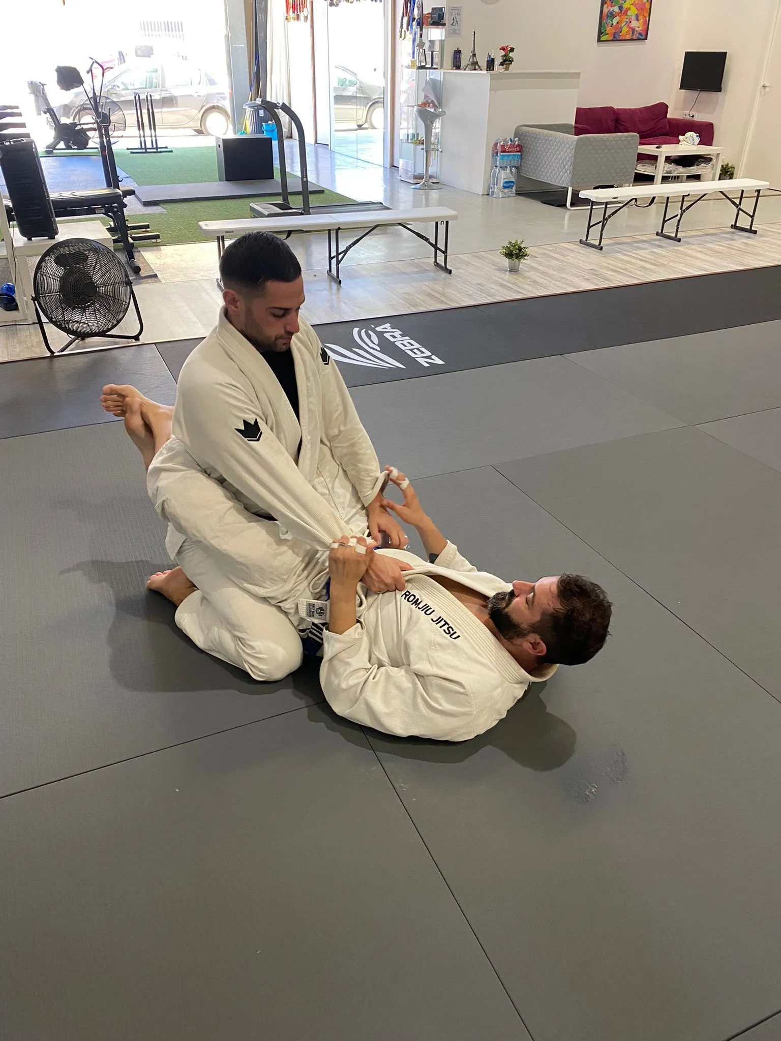 Rom Jiu-Jitsu Academy — artes marciales-studio en Alzira — 5