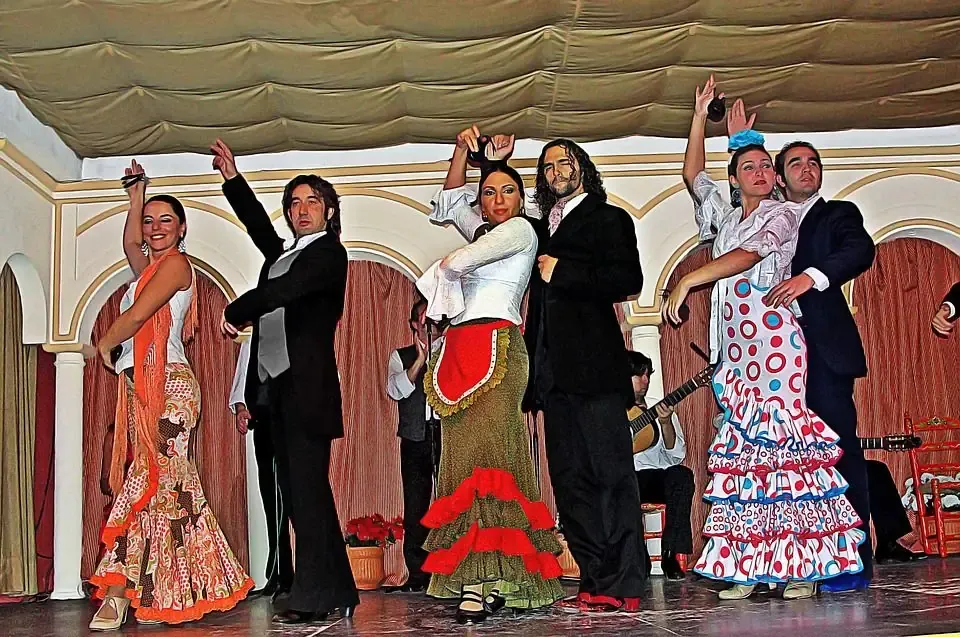 ESTUDIO DE DANZA TERESA — baile-studio en Coslada — 5
