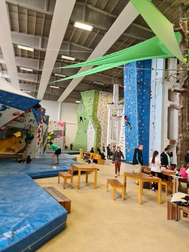 Kletterhalle Nordwand Erfurt — Klettern in Ilversgehofen, Erfurt