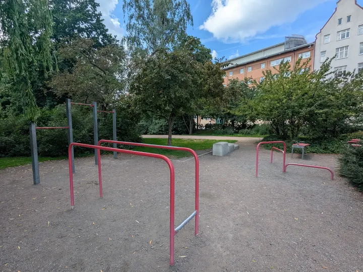 Rörsjöparken Outdoor Gym — träningsstudio i Rörsjöstaden, Malmö — 3