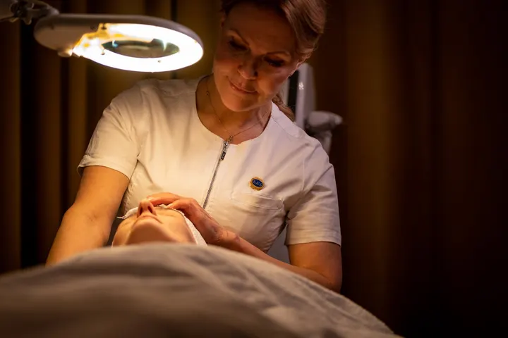 Behandlingscentret Hud & Kroppsvård Luleå — Yoga i Södra hamn, Luleå