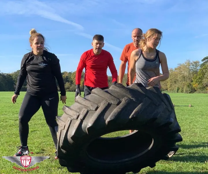 Bootcamp UK Basingstoke - Outdoors Fitness Classes in Basingstoke — bootcamp-studio in Black Dam, Basingstoke — 3