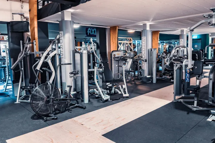 Axis Fitness — sportschool-studio in Groenewoud, Tilburg — 2